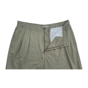 Geoffrey Beene Men's Pleated Khaki Shorts Size 36