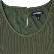 Roz & Ali Sleeveless Pleated Tunic Top Size M