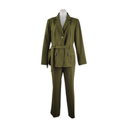 Emily... Women's 2-Piece Pantsuit Size 12